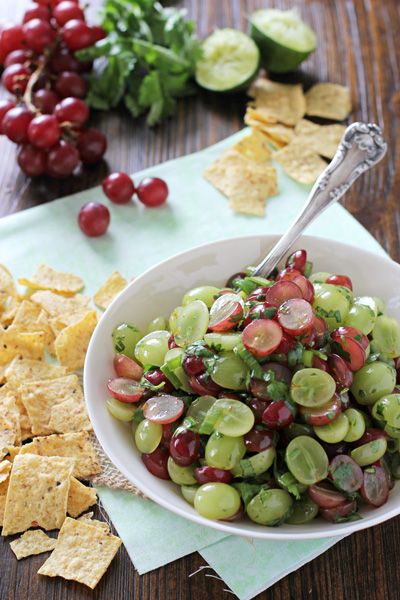 Grape Salsa, Salsa Dips, Grape Recipes, Food Fest, Spicy Salsa, Delicious Appetizer Recipes, Ambrosia Salad, Low Carb Side Dishes, Allergy Free Recipes