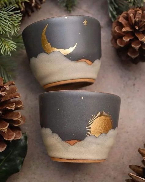 Pottery Moon Mug, Moon Pottery Ideas, Soup Bowls Ceramic Handmade Pottery, Tea Mug Ceramic, Pottery Inspired By Nature, Cute Cup Painting Ideas, Trendy Pottery Painting Ideas, Handpainted Ceramic Mug, Celestial Mug