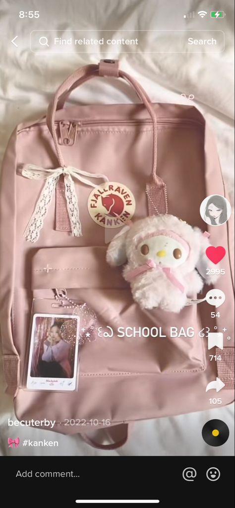 Pink Pilates Princess Outfits School, Coquette School Bag, Coquette Backpack, Pink Kanken, Collage Backpack, Pink Academia, School Bag Essentials, Inside My Bag, School Accessories