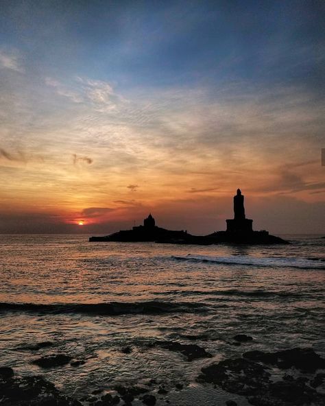 Kanyakumari is a coastal town in the state of Tamil Nadu on India's southern tip. Jutting into the Laccadive Sea, the town was known as Cape Comorin during British rule and is popular for watching sunrise and sunset over the ocean. It's also a noted pilgrimage site thanks to its Bagavathi Amman Temple, dedicated to a consort of Shiva, and its Our Lady of Ransom Church, a center of Indian Catholicism.  Image Credit: @yogesh.manhas #EWSHolidays #SunRise #Kanyakumari #TamilNadu #India #Asia Kanyakumari Sunrise, Brazil Rainforest, Watching Sunrise, Sea Images, Sunset Over The Ocean, Kanyakumari, Sunrise And Sunset, Scary Wallpaper, India Asia