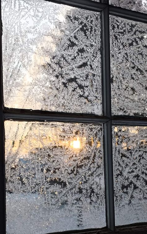 Frosty Window Aesthetic, Snow Out The Window, Midwinter Aesthetic, Winter Window Aesthetic, Winter Asthetics Photos, Deep Winter Aesthetic, Frost On Window, Winter Wonderland Aesthetic, Frost Window