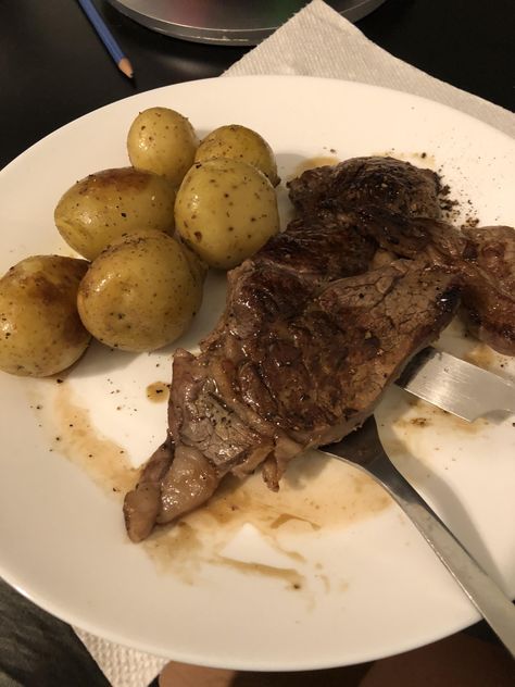 Steak And Potatoes Aesthetic, Eating Photography, Steak And Potatoes, Steak Potatoes, Stew Meat, Dinner Meals, Coffee Aesthetic, Roasts, Date Dinner