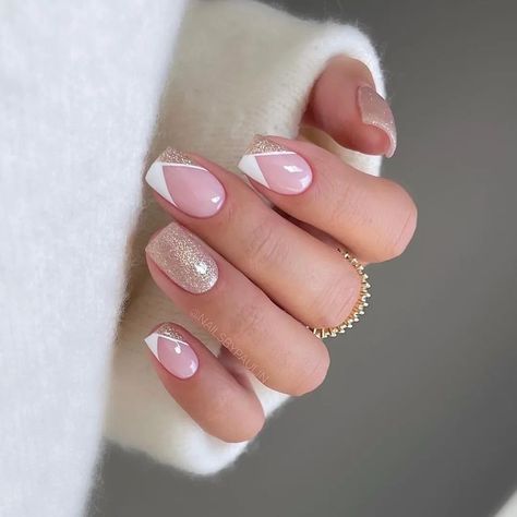 Unghie Sfumate, Milky Nails, Nagel Tips, Christmas Gel Nails, Simple Gel Nails, Work Nails, Short Acrylic Nails Designs, New Year's Nails, Classy Nails