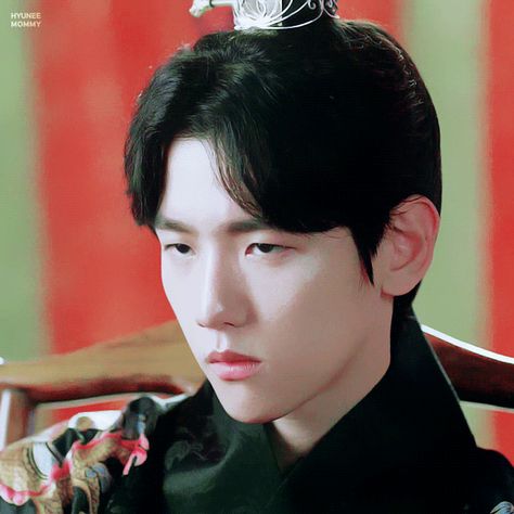 [GIF] 20.09.16 - Baekhyun @ Moon Lovers cr.: Hyuneemommy Baekhyun Moon Lovers, Moon Lovers Scarlet Heart Ryeo, Sehun And Luhan, Exo Album, Exo Luhan, Love Moon, Exo Funny, Scarlet Heart, Kim Joon