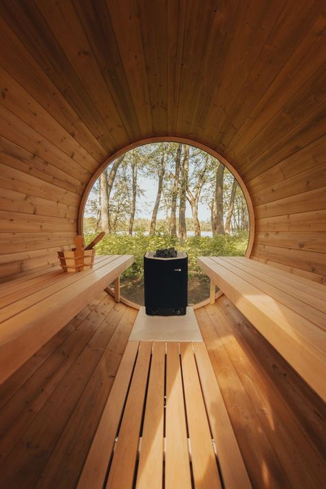 Sauna Ideas, Sauna House, Home Sauna, Hot Tubs Saunas, Traditional Saunas, Barrel Sauna, Sauna Design, Outdoor Sauna, Steam Room