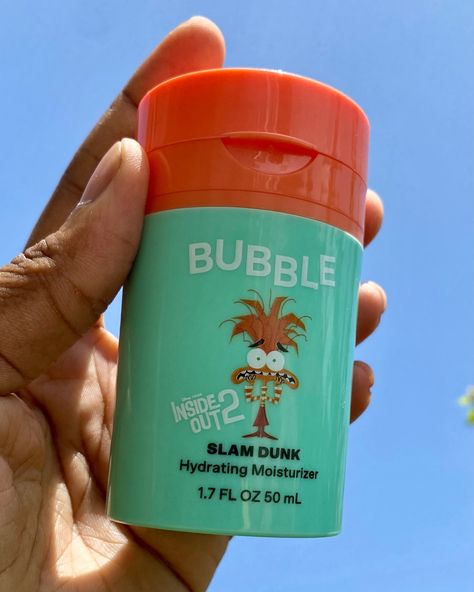 Is your morning routine really complete without @bubble Slam Dunk Hydrating Moisturizer 🫧 and Clear skies? 🙃☀️ Blue Skies & Moisturized Skin All Summer Long 🌞 #bubbleambassador @bubbleinsiders ••• Bubble Slam Dunk, 2024 List, Moisturized Skin, Hydrating Moisturizer, Clear Sky, Slam Dunk, Blue Skies, Christmas 2024, Morning Routine