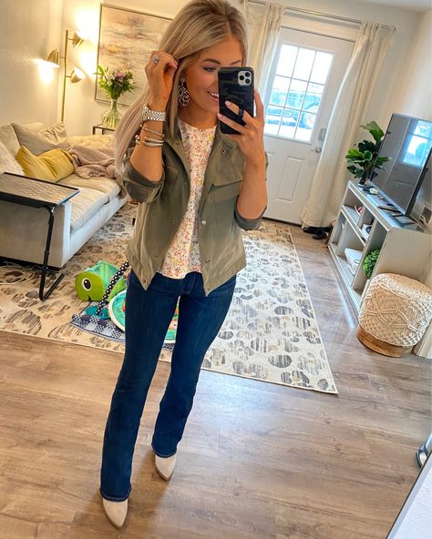 Katy Roach, Complete Outfits, Classic Outfits, Fall Winter Outfits, Comfy Outfits, Simple Outfits, Spring Summer Fashion, Autumn Winter Fashion, Beautiful Outfits