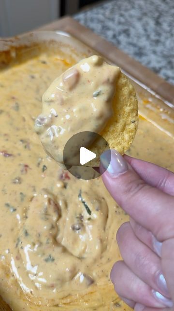 Queso With Velveeta And Cream Cheese, Texas Queso, Smoked Queso Without Velveeta, Texas Smoked Queso Dip, Smoked Texas Queso, Velveeta Chorizo Cheese Dip, Velveeta Sausage Rotel Dip, Texas Style Smoked Queso, Smoked Queso Dip With Chorizo