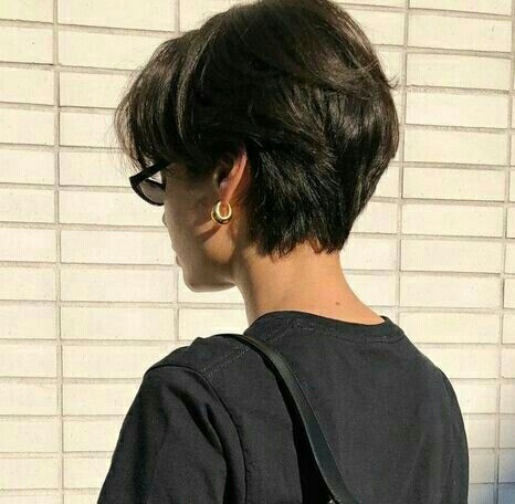 Short Hairstyles Ideas, Short Black Hair, Short Hair Tomboy, Really Short Hair, Asian Short Hair, Hair Inspiration Short, Shot Hair Styles, Short Straight Hair, Very Short Hair