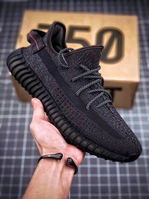 Yeezy Trainers, Yeezy 350 Boost, Yeezy Fashion, Yeezy Outfit, 350 Boost, All Black Shoes, Adidas Yeezy 350, Army Boots, Yeezy 350