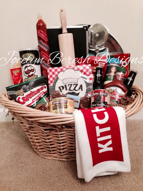 Pizza Night Basket by #jocelynbereshdesigns.  Luxury gift baskets.  Customs gift baskets.  Fundraising baskets.  Pittsburgh gifts.  Family Gifts.  Check us out on FB. Pizza Gift Basket, Dinner Gift Ideas, Easy Gift Baskets, Auction Gift Basket Ideas, Fundraiser Baskets, Family Gift Baskets, Luxury Gift Basket, Auction Basket, Pizza Gifts