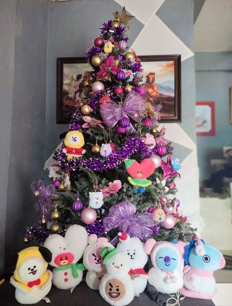 Bt21 Christmas Tree, Kpop Christmas Tree, Bts Christmas Tree, Army Dream, Bt21 Christmas, Theme Christmas Tree, Bts Christmas, Purple Theme, Purple Themes