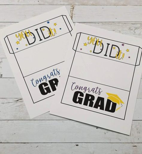 Printable Graduation Cards, Graduation Card Diy, Money Cards Holder, Diy Graduation Cards, Money Holders Card, Elementary Graduation, Senior Graduation Gifts, Graduation Cards Handmade, Family Artwork