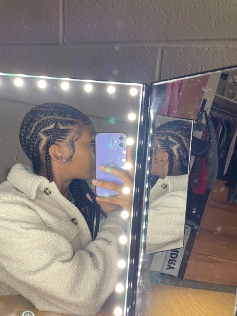 Protective style, braids, feed in braids, stitch braids Stitch Braids With Star Design, Star Stitch Braids, Star Design Braids, Braids With Star Design, Stitch Braids With Star, Braids Star, Straight Back Cornrows, Stitch Braids, Protective Hairstyles Braids