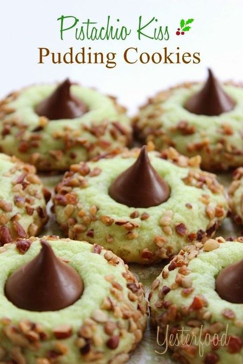 Pistachio Kiss Pudding Cookies Pudding Cookies Recipes, Cookie Exchange Recipes, Pistachio Recipes, Cookies With Chocolate, Pudding Cookies, Think Food, Cookies Recipes Christmas, Cookie Desserts, Yummy Cookies