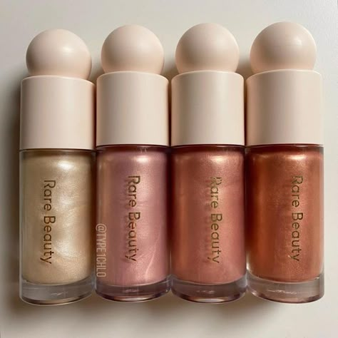 Trucco Glam, Positive Light Liquid Luminizer, Rare Beauty Positive Light, Liquid Luminizer, Profumo Victoria Secret, Makeup Bag Essentials, Make Up Inspiration, Sephora Skin Care, Gloss Labial