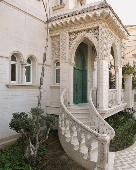 After 35 years in the field of architecture, engineer Mohamed Nassif, designed his own house with one thing in mind, to revive Andalusian architecture and promote local craftsmanship. Traveling from Morocco to Spain, he was able to pull references from historical Andalusian buildings and inherent the pillars of Andalusian design. #architecture #interiordesign #design #andalusianarchitecture #Moroccandesign #Islamicarchitecture #Islamicpatterns #Moroccanarchitecture #photography #egypt #cairo #ID Moorish Architecture Exterior, Andalusian House Design, Andalus Architecture, Andalusian Interior Design, Andalusian Houses, Andalusia Architecture, Morocco Architecture, Andalusian Architecture, Spain Architecture