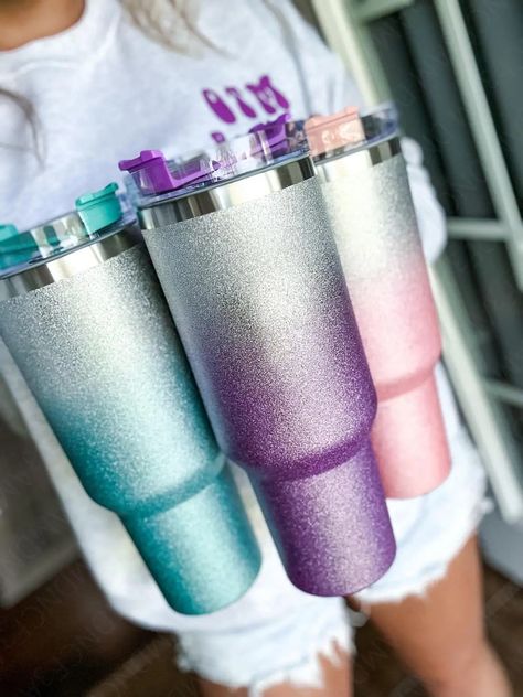 40oz Glitter Ombre Tumblers Ombre Tumbler, Ombre Purple, Teal Ombre, Ombre Glitter, My Dream Kitchen, Engraved Tumbler, Glitter Ombre, Purple Ombre, Pretty Style