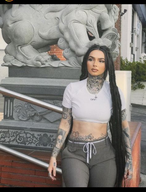 Zhavia Ward, Brown Pride, Gangster Girl, Mommy Dearest, Goth Women, Teenage Fashion Outfits, Girl Tattoos, Tattoos For Women, Women Girl