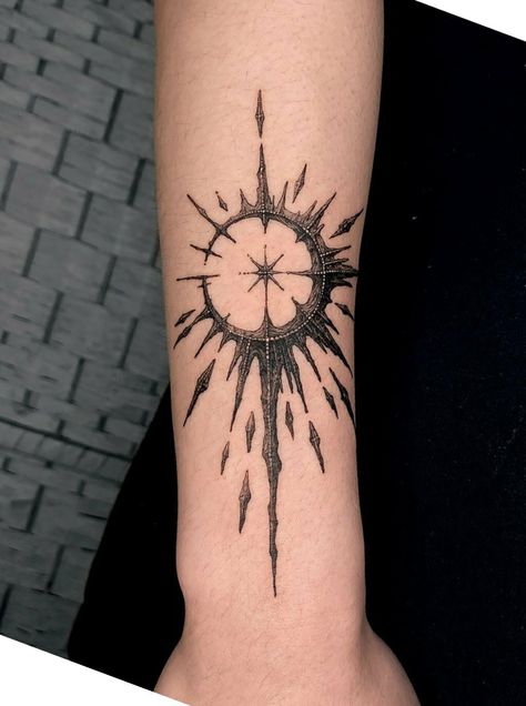 Chaos Star, Mens Body Tattoos, E H, Sick Tattoo, E Tattoo, Badass Tattoos, Dream Tattoos, Abstract Tattoo, Star Tattoos