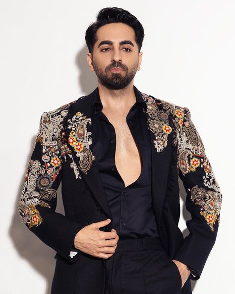 Men Suits For Sisters Wedding, Embroidery Tuxedo Men, Indowestern Men, Blazer For Men Wedding, Abs Shirt, Best Wedding Suits For Men, India Fashion Men, Indian Wedding Suits Men, Indian Wedding Clothes For Men