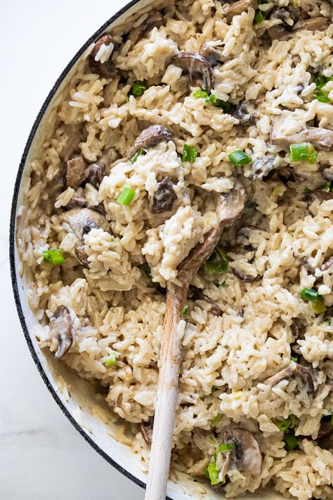 Cream Of Mushroom Rice, Creamy Mushroom Rice, Mushroom Rice Recipes, Ground Beef Breakfast, Creamed Rice, Mushroom Rice, Sauce For Rice, Rice Side, Creamy Rice