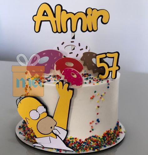 Eu simplesmente amei esse bolo do Homer Simpson 🤩🤩 cheio de rosquinhas coloridas. Comemorando os 57 do Almir Bolo lindo @yasminribeiroconfeitaria Faça seu orçamento via WhatsApp (65) 9 9971-9797 . Não colocamos valores em postagem. . Monte Arte - Simplifique sua festa 🎂 #montearte #festasinfantiscuiaba #festascuiaba #festanacaixa #soumbolinho #aniversário #festacuiaba #cuiabá #cuiabrasa #mesversario #festas #festa #topodebolo #topperdebolo #topo #topper #topodebolohomer #bolohomersimpson Bolo Simpsons, Anthony B, Homer Simpson, Birthday Party Cake, 9th Birthday, The Simpsons, Party Cakes, Cake Toppers, Birthday Cake