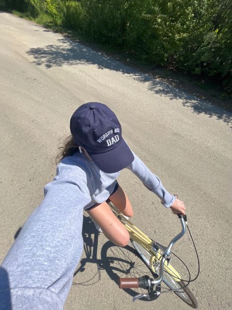 Bike Riding Astethic, Bikecycle Aesthetic, Bike Pics Aesthetic, Hobbie Aesthetic Girl, Hobby Girl Aesthetic, Riding Bikes Aesthetic, Girl Cycling Aesthetic, Bicycling Aesthetic, Bike Girl Aesthetic