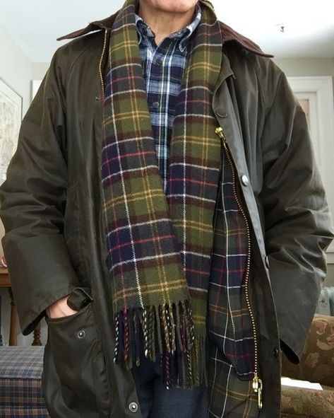 Barbour Scarf, Ford Pines, Gentleman Fashion, Barbour Style, Army Dress, Country Vibes, Country Aesthetic, English Gentleman, Der Gentleman