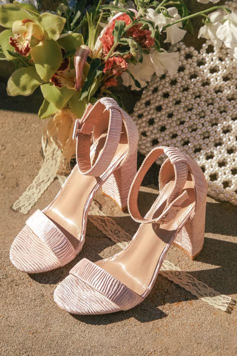 Pastel Heels, Pink Block Heels, Trendy Block Heels, Bridesmaids Nails, Pink High Heels, Chic Heels, Ankle Strap High Heels, Sandal Heels, Pink Heels