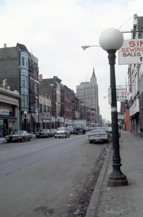 Looking north on Milwaukee from Honore to North Ave, Wicker Park/Bucktown, 1982, Chicago Chicago Hood, Wicker Park Chicago, Chicago Aesthetic, Chicago Pictures, Chicago Street, Chicago Neighborhoods, Chi Town, Chicago History, Big Cities