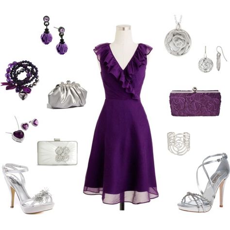 Purple dress Purple Dress With Silver Accessories, Purple Dress Accessories Jewelry, Purple Dress Accessories, Royal Purple Dress, Cute Date Outfits, Summer Closet, Woman's Fashion, Winter Formal, Event Outfit