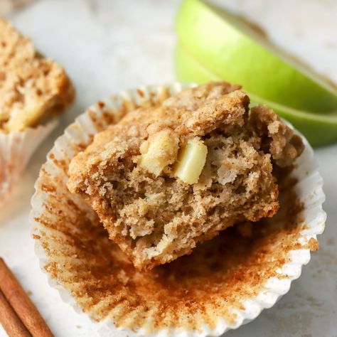 Apple cider muffins are moist muffins made with apple cider, warm spices and fresh apple. They're topped with a buttery brown sugar crumb topping and are a super easy recipe perfect for a fall breakfast, snack or Cake Mix Apple Cider Muffins, Recipes Using Apple Cider, Gluten Free Apple Cider Muffins, Healthy Apple Cider Muffins, Apple Cider Cheesecake Muffins, Sourdough Apple Cider Muffins, Apple Cider Ingredients, Apple Cider Muffins, Apple Streusel Muffins