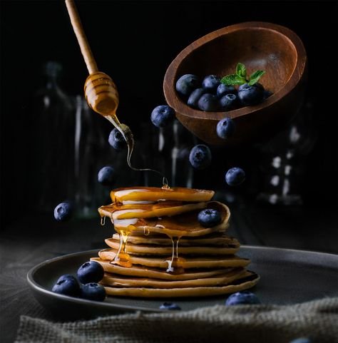 Floating Food Photography, Beautiful Packaging Design, Growing Raspberries, Honey Photography, Levitation Photography, Dark Food Photography, Dark Food, Food Art Photography, Photography Composition