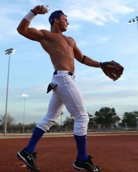 Oh, well hello hot shirtless guy in baseball pants. 남성 근육, Baseball Guys, Baseball Boys, Workout Gloves, Baseball Pants, Manama, The Perfect Guy, Action Poses, Baseball Players