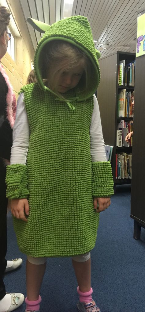 Green Sheep Costume, Bookweek Costumes, Where Is The Green Sheep, Sheep Costume, Playgroup Ideas, Sheep Costumes, Super Hero Day, Book Week Costume, Birthday Themes