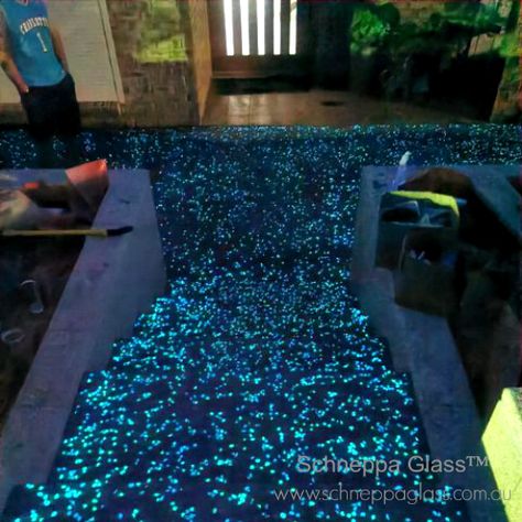 Add that wow factor to your concrete with Schneppa Glass™ PolyGlow glow stones Glow In The Dark Patio Ideas, Glow In The Dark Pavers Stepping Stones, Glow In The Dark Pathway, Glow In The Dark Backyard Ideas, Glow In The Dark Stepping Stones, Glow In The Dark Concrete, Glow In The Dark Garden Ideas, Stepping Stones Pathway To Pool, Quince Theme Ideas