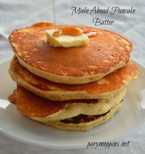 Pancake Batter Recipe, Camping Food Ideas, Campfire Desserts, Camping Hacks Food, Boozy Brunch, Homemade Pancakes, How To Make Pancakes, Holiday Breakfast, Pancake Mix