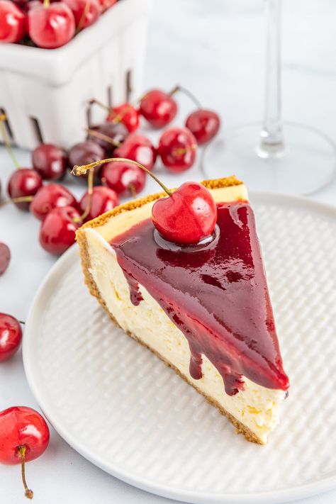 Red Wine Cherry Glazed Cheesecake | Southern FATTY Cherry Glaze Recipe, Cheesecake Base Recipe, Glazed Cheesecake, Cheesecake With Graham Cracker Crust, Graham Cracker Crust Recipe, Cherry Glaze, Cheesecake Pops, Bakery Items, Fresh Cherry