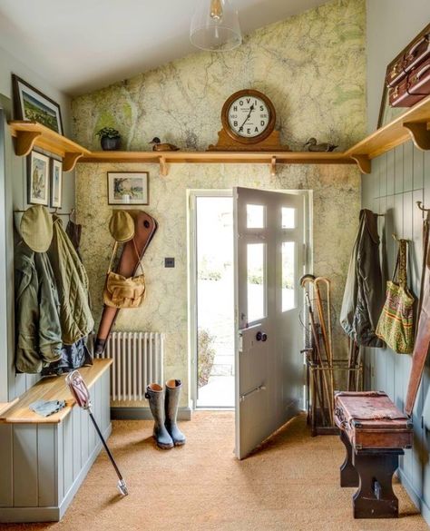 Which one is your favourite?⁠ ⁠ Artichoke's designers have an obsession with boot rooms. Not just muddy boots but every room in the back end of a domestic country house. Whilst a little less glamorous, these rooms are always fascinating design challenges - splicing the practical with the poetical for the perfectly proportioned and functional jewels...⁠ ⁠ 1. Regency House in Hampshire⁠ 2. Queen Anne House in Gloucestershire⁠ 3. Georgian Hunting Lodge in Cheshire⁠ 4. Country House in Devon⁠ 5. ... Boot Room Utility, Mudroom Design, Boot Room, Laundry Mud Room, Interior Design Companies, Modern Country, Back Doors, House Inspo, Artichoke