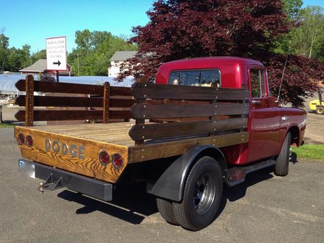 Flatbed ideas for my truck. Wooden Flatbed, Wooden Flatbed Truck Ideas, Diy Truck Bedding, Fords 150, Lumber Rack, Truck Boxes, Truck Flatbeds, Work Truck, Car Guys