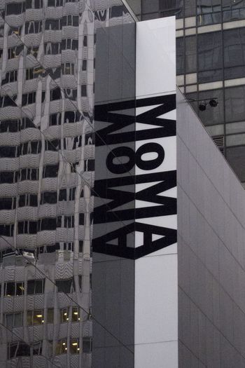 Moma Nyc, Moma Museum, Museum Branding, Museum Logo, Museum Interior, Museum Photography, Museum Lighting, Gallery Museum, Museum Poster