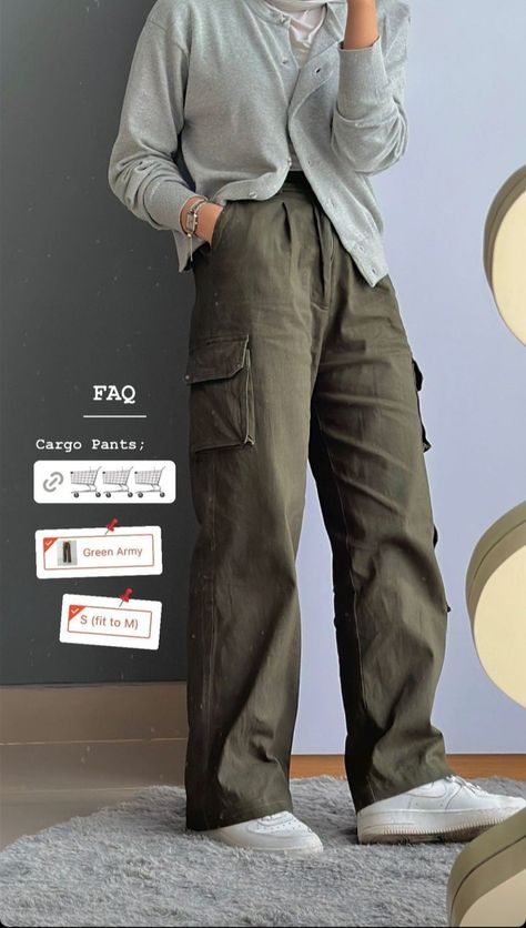 Uniqlo Cargo Pants Outfit, Cargo Army Pants Outfit, Army Outfit Ideas, Celana Army, Ootd Cargo Pants Hijab, Army Cargo Pants Outfit, Cargo Pants Outfit Hijab, Ootd Cargo Pants, Outfit Celana Cargo