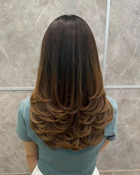 Stanley | Apin Salon on Instagram: "Special Promotion Discount 30% for All Chemical Services ( Chicperm , Magic Curve , Permanent Blow Dry , Swan Perm , Volume Smoothing , Color , & Keratin ) Apin Salon Jakarta PIK Golf Island Blok L 70 Haircut by Stanley More Info : DM : @stanley_apinsalon Call / WA : 08116316060 Address : PIK Golf Island Blok L 70, Jakarta. BUKA SETIAP HARI KECUALI HARI SENIN #apinsalon #apinsalonjakarta #salon #salonjakarta #haircut #haircuts #haircutforwomen #permanent Long Layers Haircut Short Hair, Keratin Hair Styles Haircuts, Volume Haircut Long Hair, Volume Hair Cuts Medium, Haircut For Long Hair With Volume, Hair Color Ideas For Layered Hair, More Volume Haircut, Haircut Idea For Long Hair, Short Haircut For Less Volume Hair