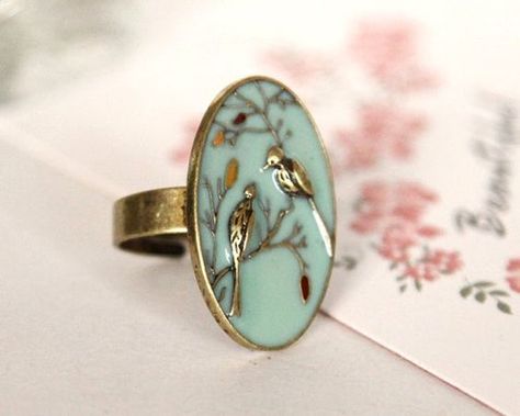 Bird Ring, Bijoux Art Nouveau, Vintage Bird, Ring Emerald, Emerald Gemstone, Magpie, Jewelry Inspo, Pretty Jewellery, Ring Gold