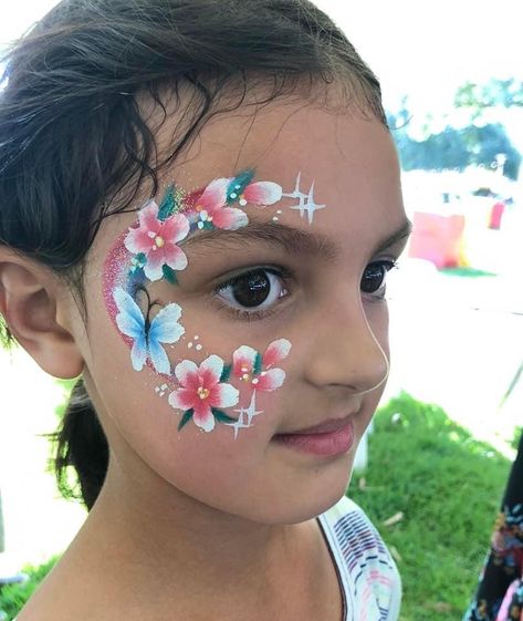 Girly Easy Face Paint, Face Painting Aesthetic Flowers, Disney Face Painting, Rainbow Princess Face Paint, Face Paint Party, Face Painting Aesthetic Butterfly, Festival Paint, Hear Style, Flower And Butterfly Face Paint