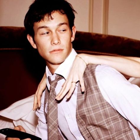 Joseph Gordon, Joseph Gordon Levitt, A Man, Key, Twitter