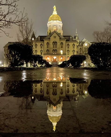 Notre Dame Campus Aesthetic, Notre Dame Wallpaper, Notre Dame Campus, College Vision Board, Under The Dome, Dream College, Notre Dame University, Rainbow Sprinkles, South Bend