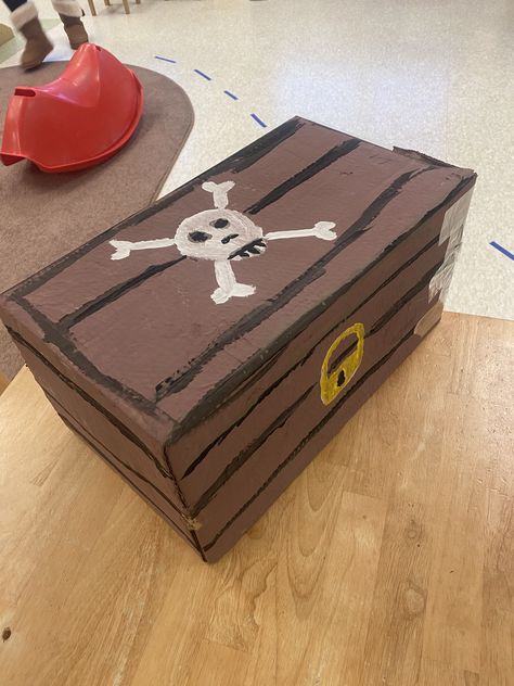 Cardboard box turned into treasure chest created by me Bookfair Themes, Diy Treasure Chest, Community Healing, Pirate Theme Classroom, Chest Decor, Chests Diy, Peter Pan Party, Pirate Costumes, Pirate Treasure Chest