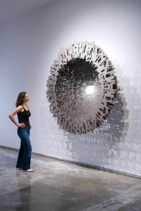 阿克 – 大卫·斯普里格斯 --- AKER – DAVID SPRIGGS David Spriggs, Metal Sculpture Wall Art, Glass Wall Sculpture, Bowen Island, Building Concept, Broken Glass, Metal Art Sculpture, Wall Sculpture Art, Metal Sculpture